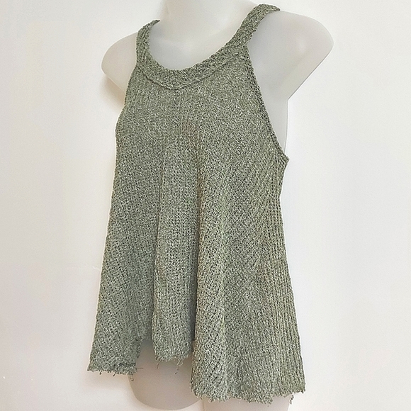 3 for $25- Sadie & Sage Moss Green Top, Size Small - Picture 12 of 12